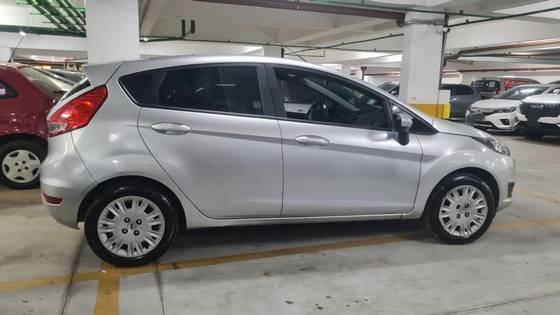 FORD FIESTA 1.5 S HATCH 16V FLEX 4P MANUAL